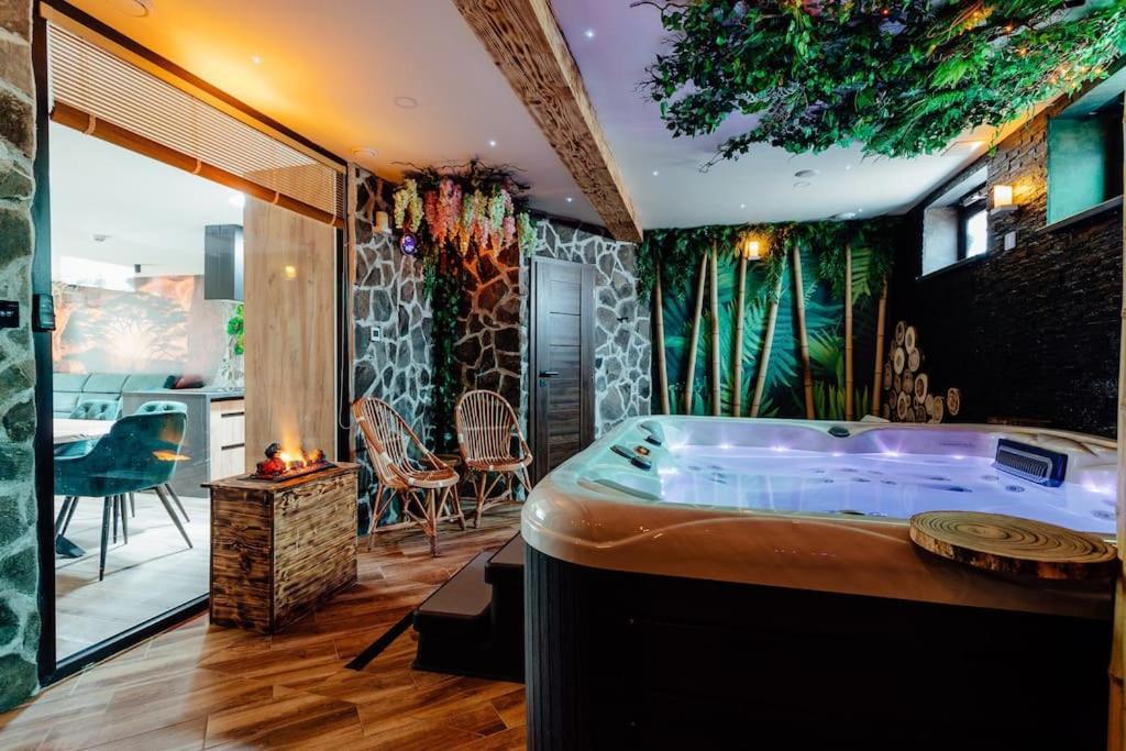 Paradise Wellness Residence Terchová Esterno foto